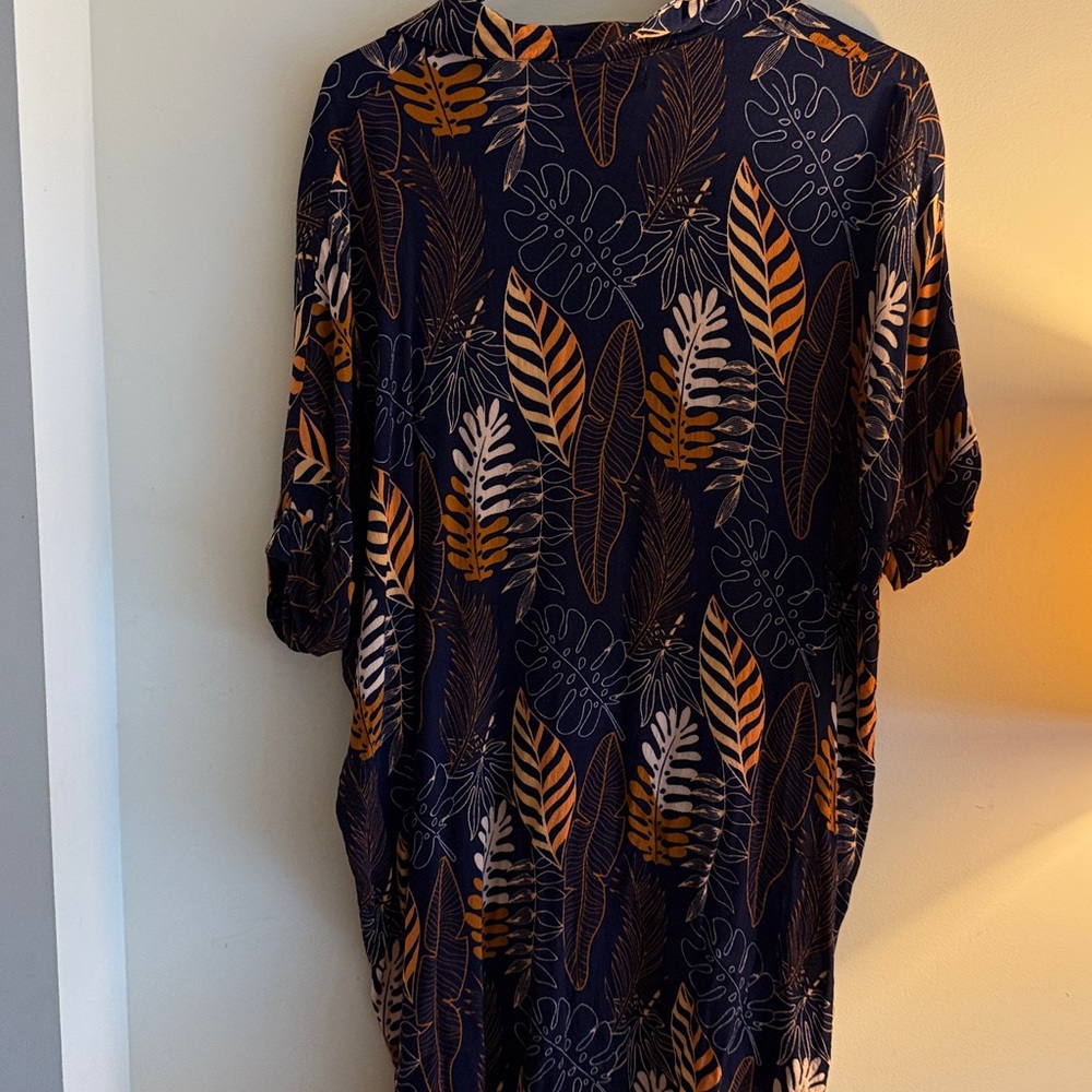 Ava Sky Leaf Print Button-Up Shirt dress - Picture 3 of 3
